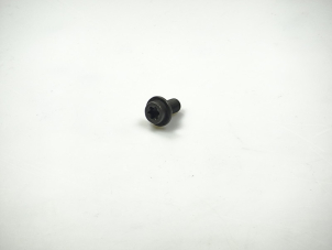 Ketjupyörän pultti M104,M111 OEM A1209900204