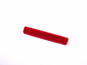Takapuskurin heijastin vas. VW T5 OEM 136949
