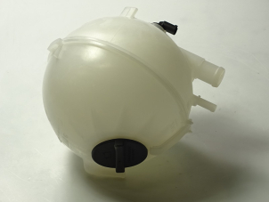 # Paisuntasäiliö W639 OEM 48863