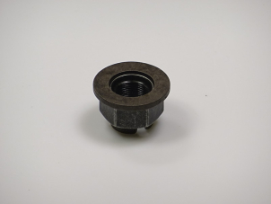 Vetoakselin mutteri M22 850,S40,V40,C/S/V70 85295